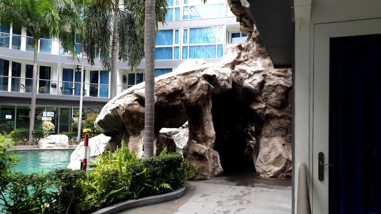 Centara Avenue 2 Bedrooms Pool View Pattaya Esterno foto